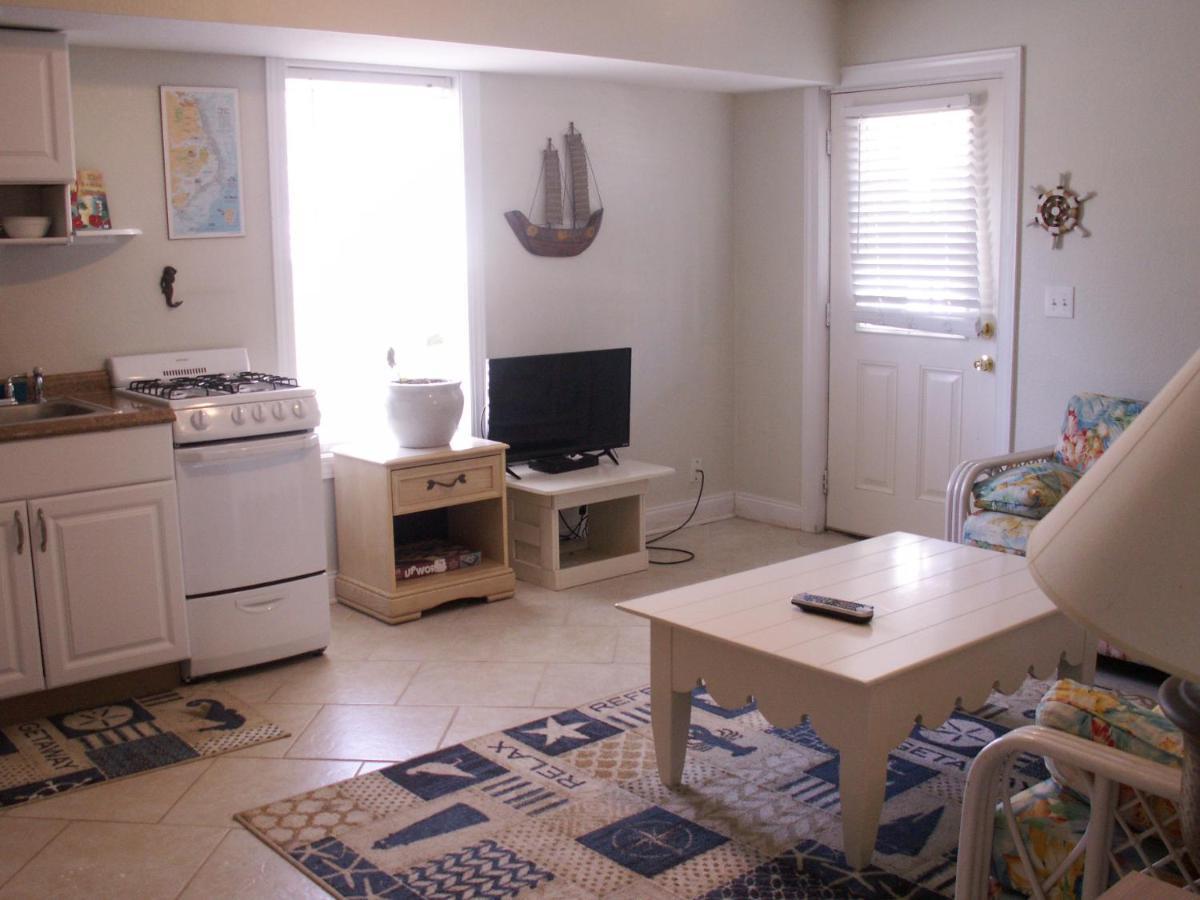 Sandbar Bed & Breakfast Нагс Хед Екстериор снимка